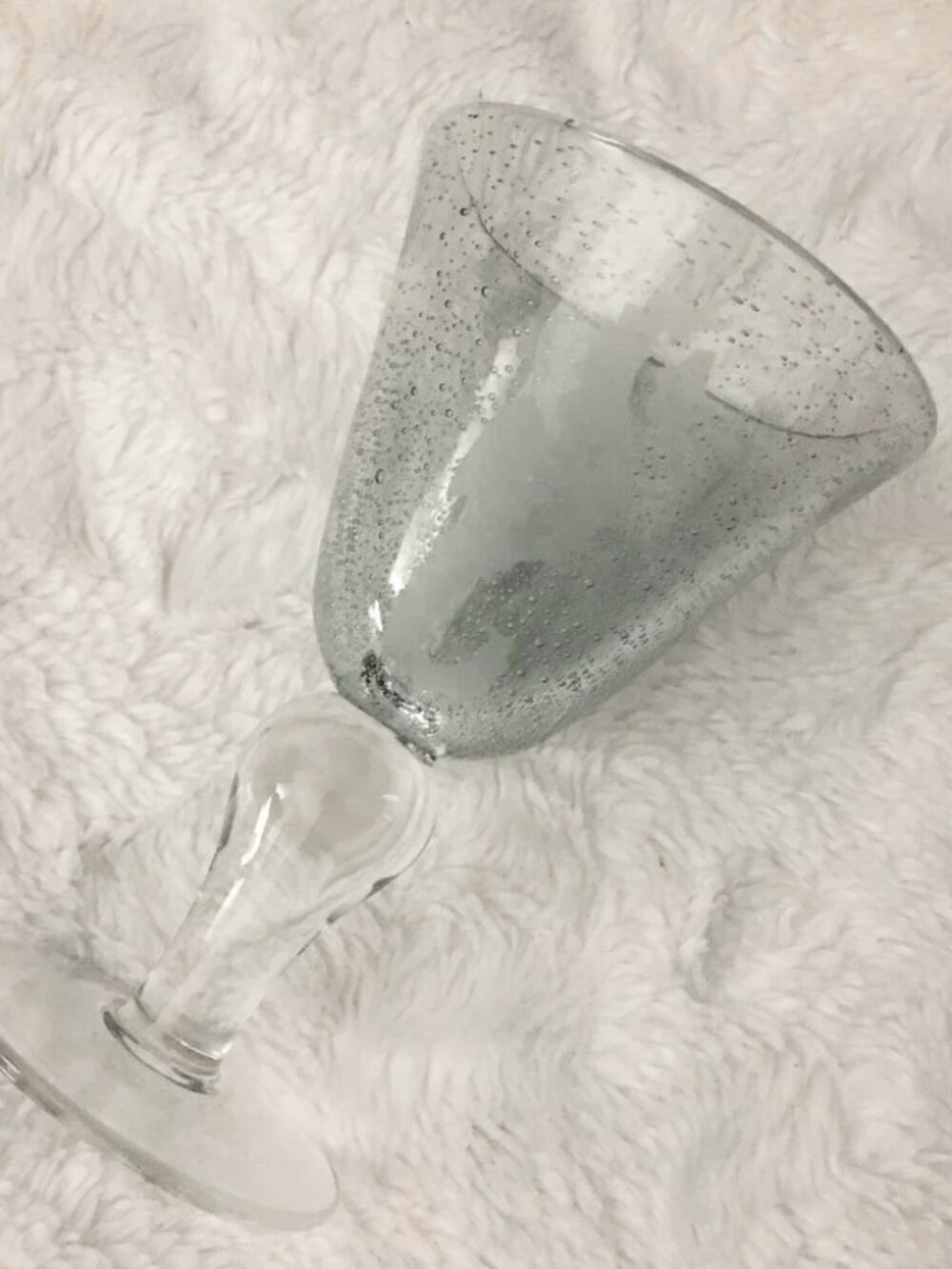 Vintage Seahorse and Starfish Coastal Aqua Bubbled Glass Wine Goblet